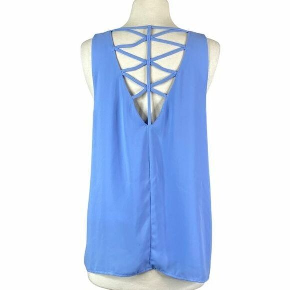 Everly Blue Tank Blouse Size Large - Picture 3 of 6